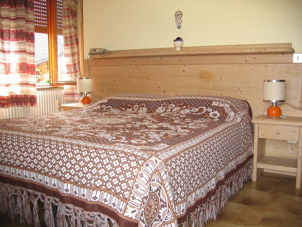 Locanda Campregheri Vigolo Vattaro Δωμάτιο φωτογραφία